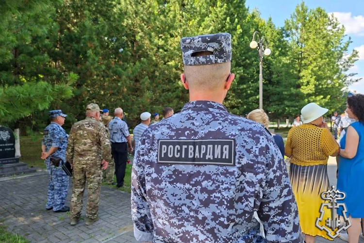 Во Владимирской области Росгвардейцы обеспечили общественную безопасность во время проведения торжественных мероприятий, посвященных Дню ветеранов боевых действий 