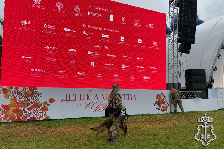 Владимирские росгвардейцы обеспечили охрану общественного порядка на втором летнем фестивале Дениса Мацуева в Суздале