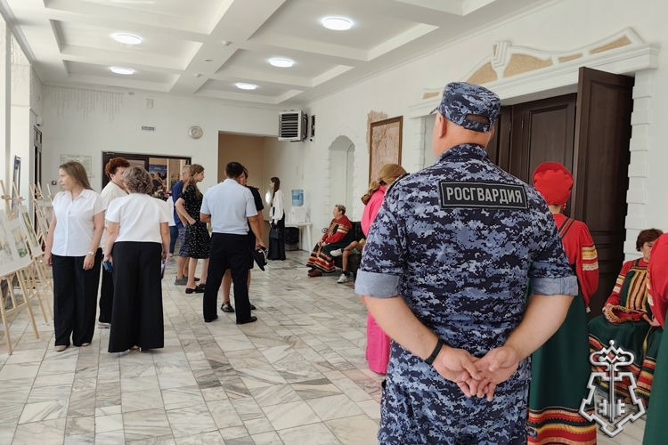 Росгвардия совместно с правоохранительными органами обеспечила безопасность праздничных мероприятий в Муроме, Суздале и Судогде