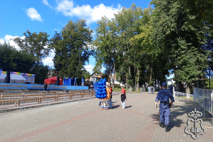 День города в Александрове: безопасность обеспечили сотрудники Росгвардии
