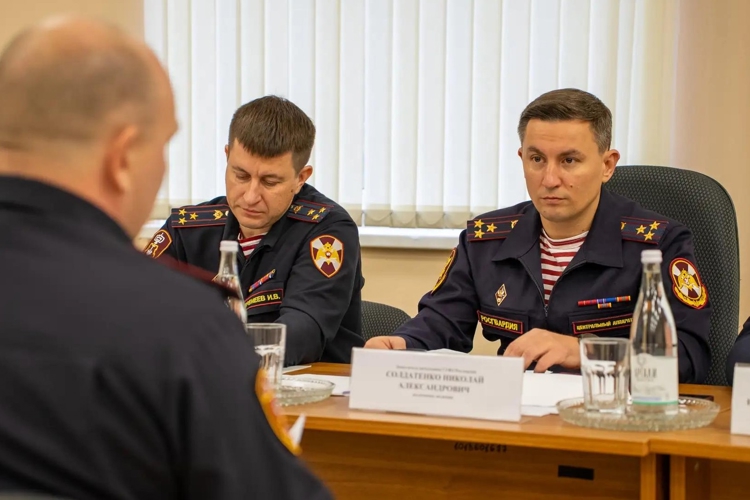 В Подмосковье завершились курсы повышения квалификации руководителей подразделений вневедомственной охраны Росгвардии